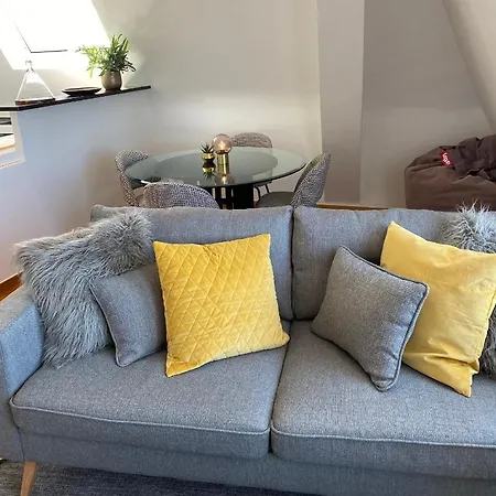 Definitief Gesloten Apartment