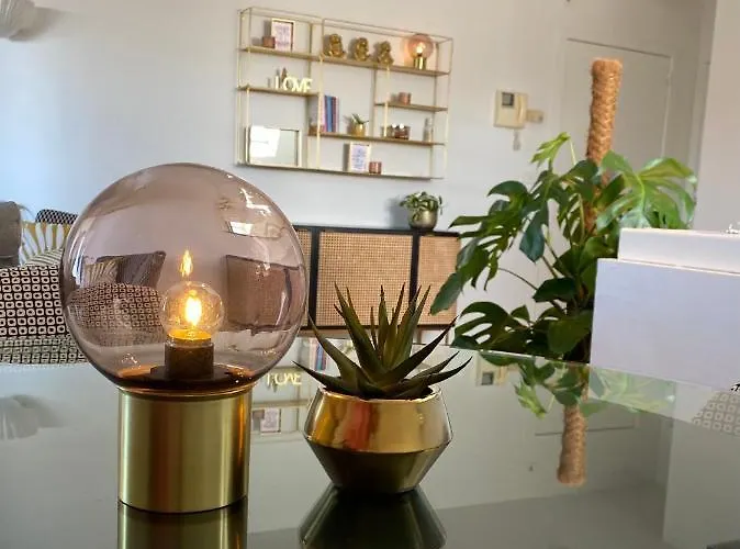 Definitief Gesloten アパート オステンド